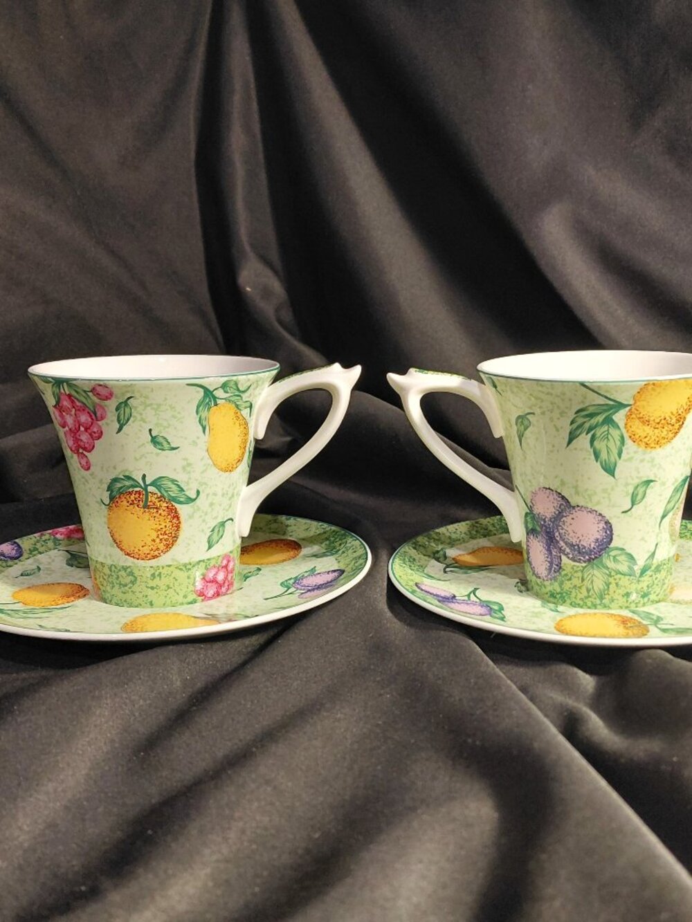 Two lovely Hankook Cups and Saucers in Pristine Condition